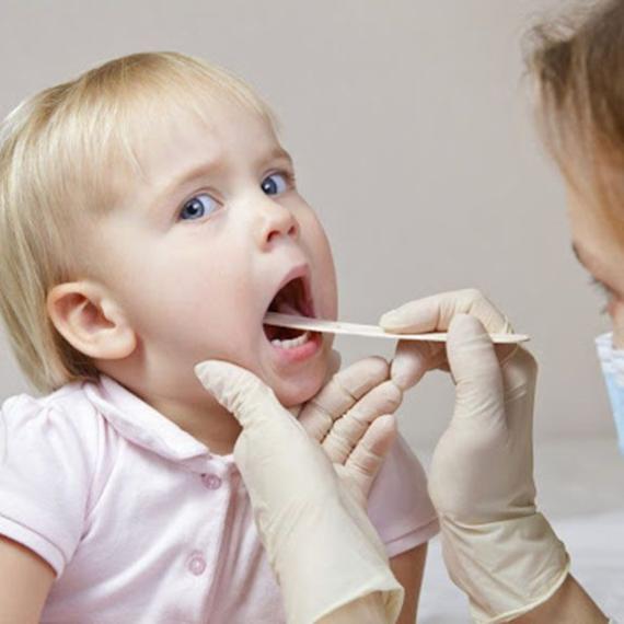 CÁCH CHỮA ĐAU HỌNG an toàn, hiệu quả cho trẻ nhỏ: Hướng dẫn đầy đủ từ chuyên gia